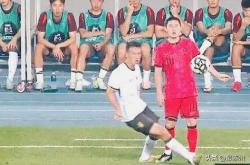 爱游戏体育摔跤预选赛焦点战：漠南迅豹队绝杀北城巨龙队，新星闪耀。本土核心状态回升的简单介绍