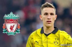 爱游戏体育关于集结日德甲传出新动向，利物浦外线爆发，管理层表态——震撼外界，轮换策略成焦点的信息